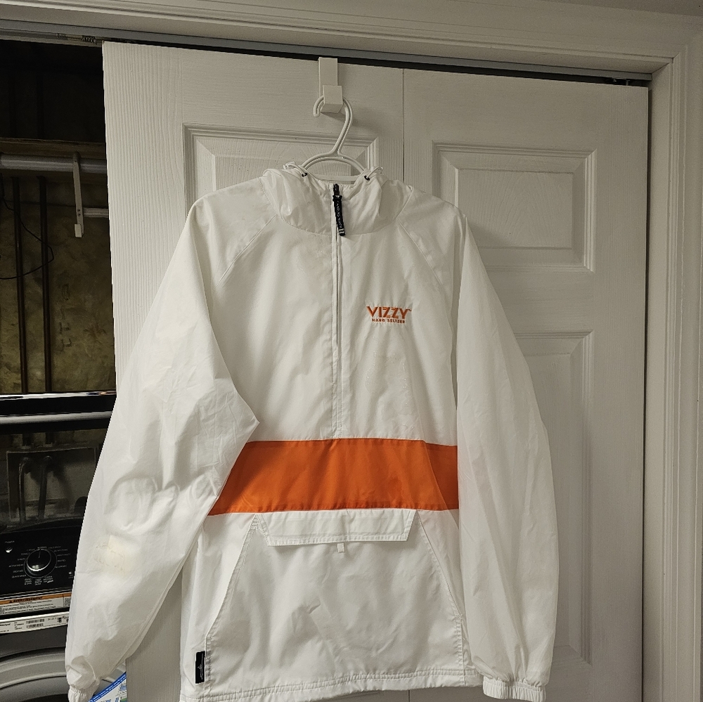 Vizzy Windbreaker by Charles River